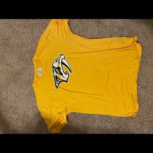 Nashville Predators t shirt